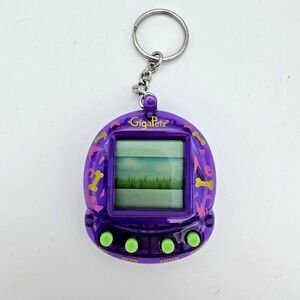 Giga Pets Pixel Puppy Digital Virtual Animal Pet Toy Key Chain Attachment - READ